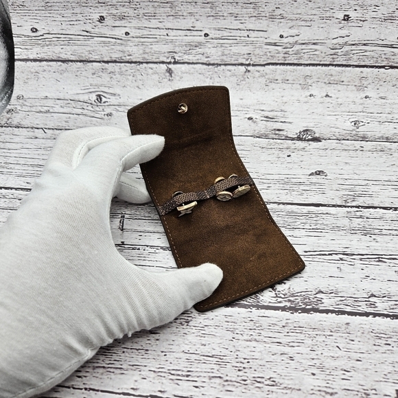 Louis Vuitton Cuff Link set with Damier Ebene Case - Picture 4 of 9